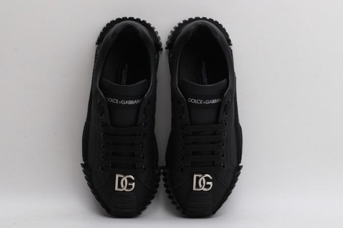 dg  sneakers  dg -056