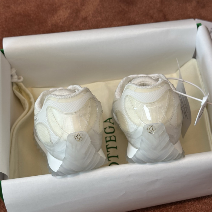 BOTTEGA VENETA SNEAKER BVS-031