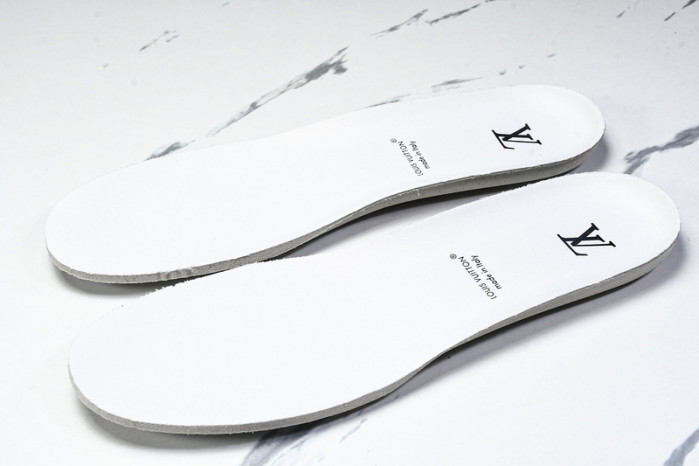 LOU VUIT CLASSIC LVTCC-003