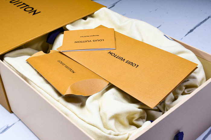 LOU VUIT CLASSIC LVTCC-003