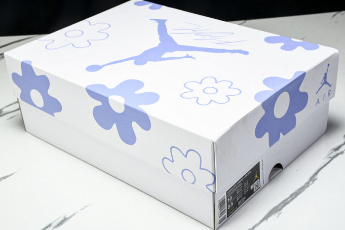 Air Jordan 4 “Forget Me Not” HV0823-100