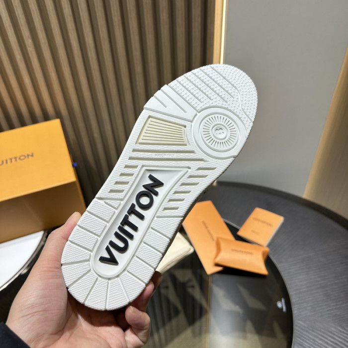 LOU VUIT SNEAKERS LVSRS-0002