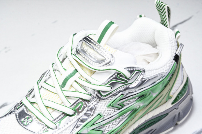 C/O​ SNEAKERS CO-023