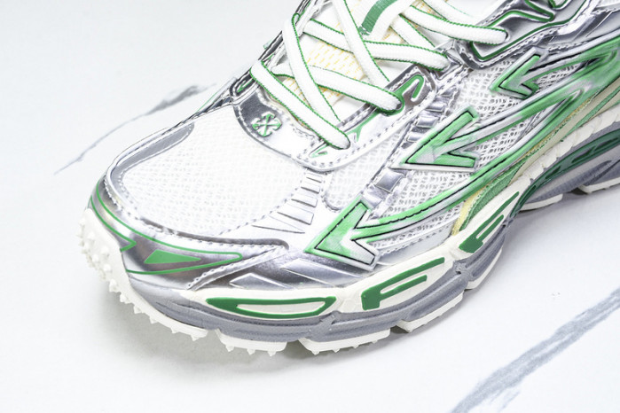 C/O​ SNEAKERS CO-023