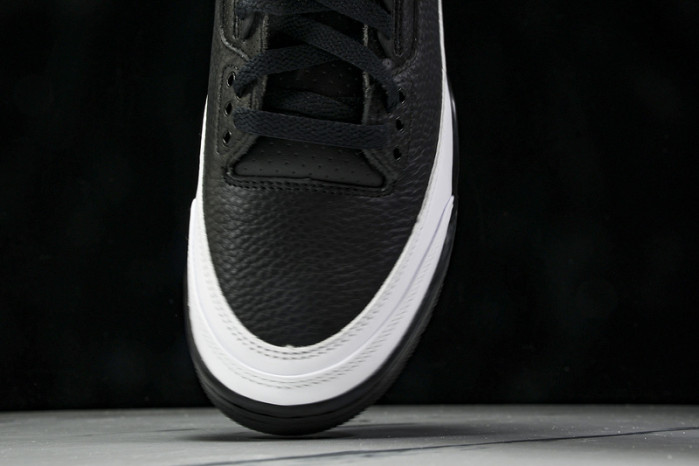 Fragment Design x Air Jordan 3 DA3595-001