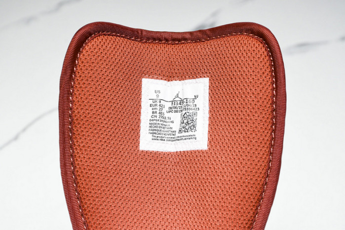 Air Jordan 1 Mid FJ3458-160