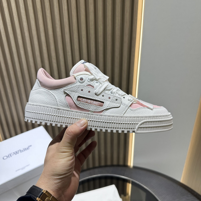 C/O​ SNEAKERS CO-018