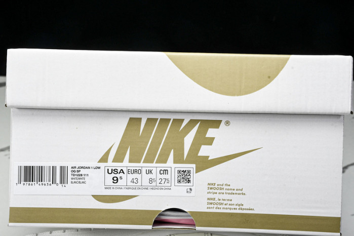 Travis Scott x Air Jordan 1 Low OG TD1228-111