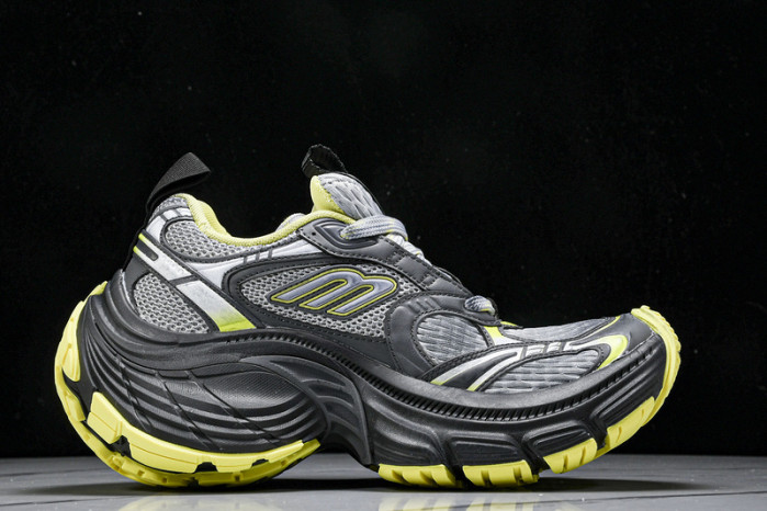 Ba*len*cia*ga 10xl bxi-004