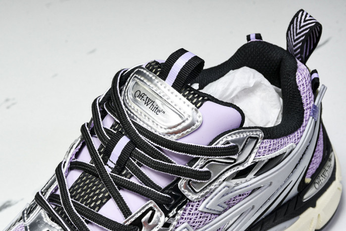 C/O​ SNEAKERS CO-019