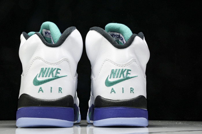 Air Jordan 5 Low HQ7978-100