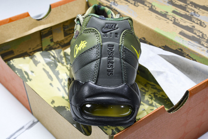 Denham x Nike Air Max 95 FB2709-002