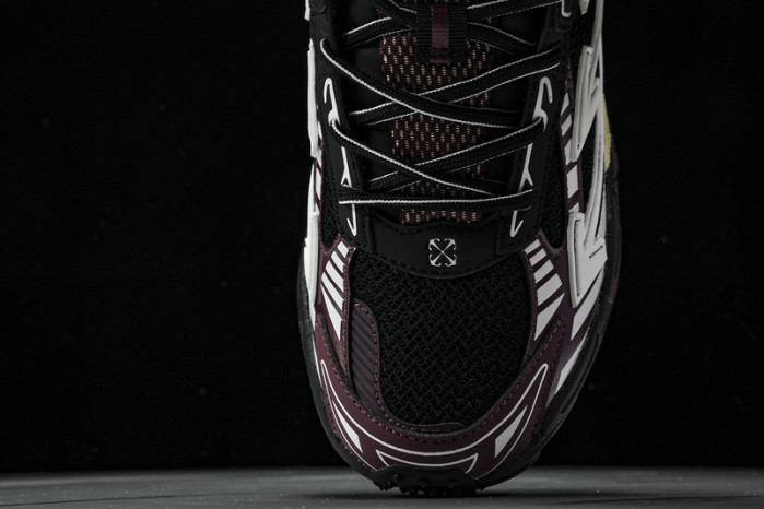 c/o​  sneakers  co-010