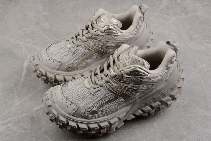 Ba*len*cia*ga defender rubber platform sneakers    w2ra69700