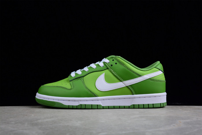 nike dunk low chlorophyll   dj6188-300