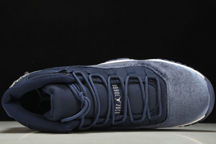air jordan 11 velvet “midnight navy” ar0715-441