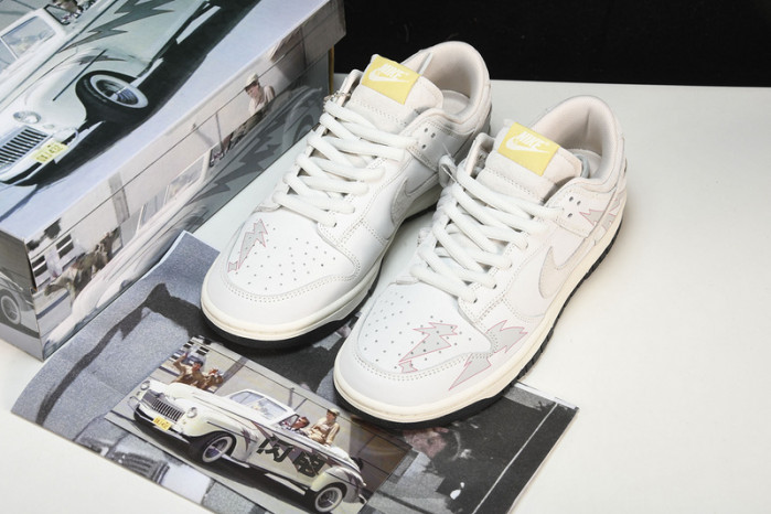 nike sb dunk  low yz1391-888