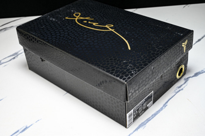 Nike Kobe 4 Protro “CHBL” IH0587-700