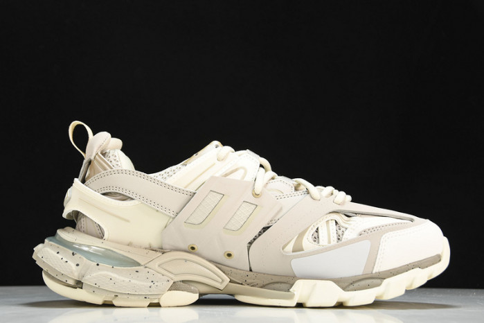 Ba*len*cia*ga track trainer  btt-060