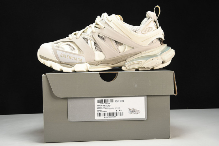 Ba*len*cia*ga track trainer  btt-060