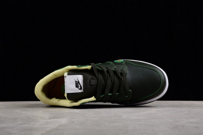 nike dunk low avocado  - dm7606-300