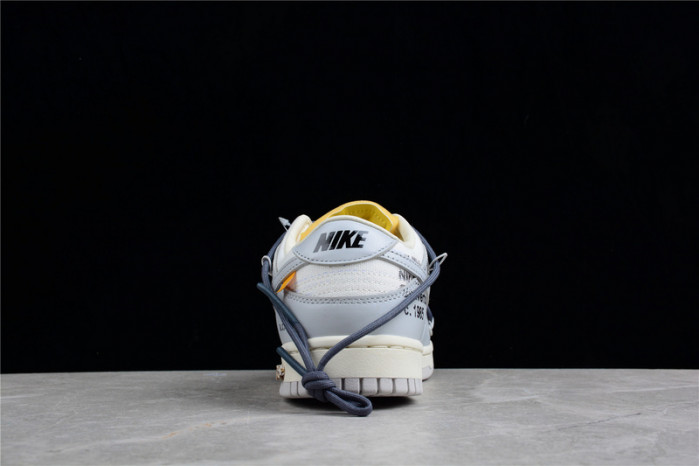 nike dunk low ow lot 41 of 50 -  dm1602-105