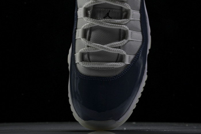 jordan 11 retro low  fv5104-104