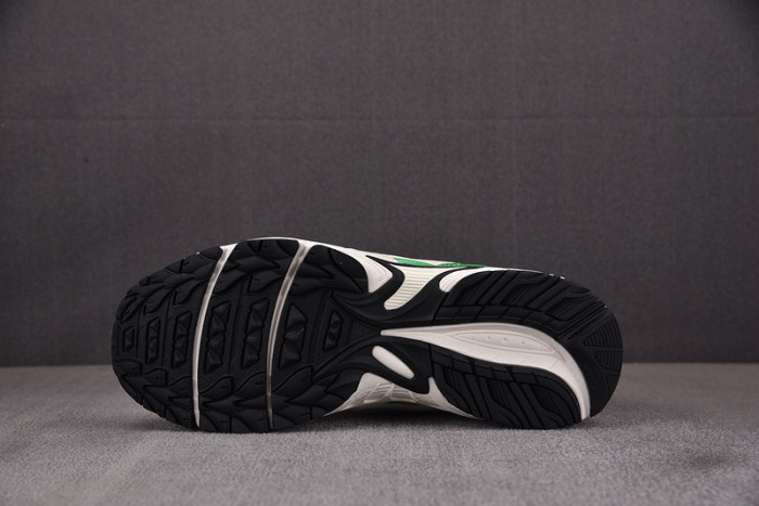 A.*SIC*S G*EL 1203A586-100