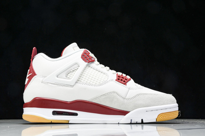 Jordan 4 Retro SB Varsity Red DR5415-106