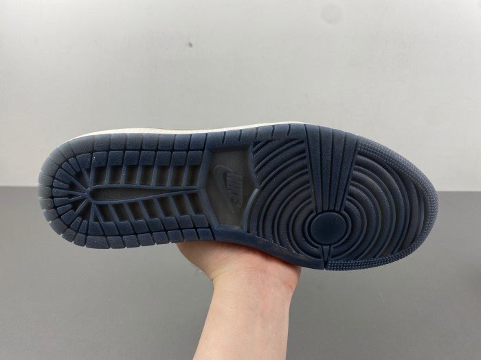 travis scott x air jordan 1 low   fj5735--100