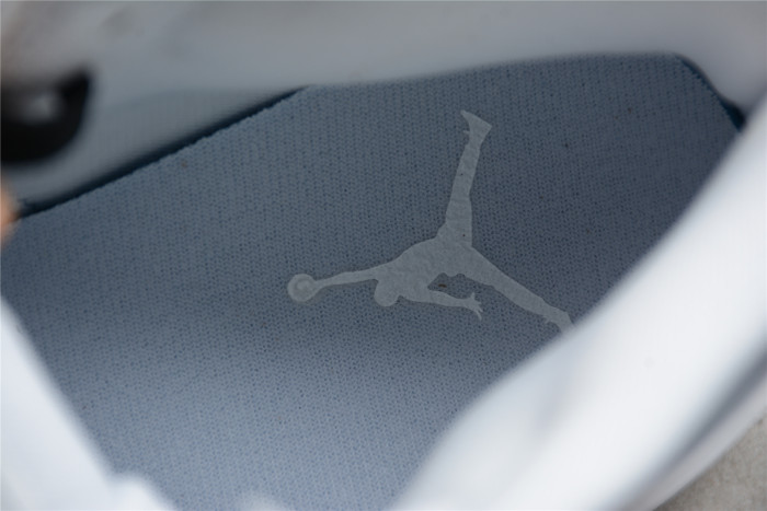 Air Jordan 1 Mid 554724-130