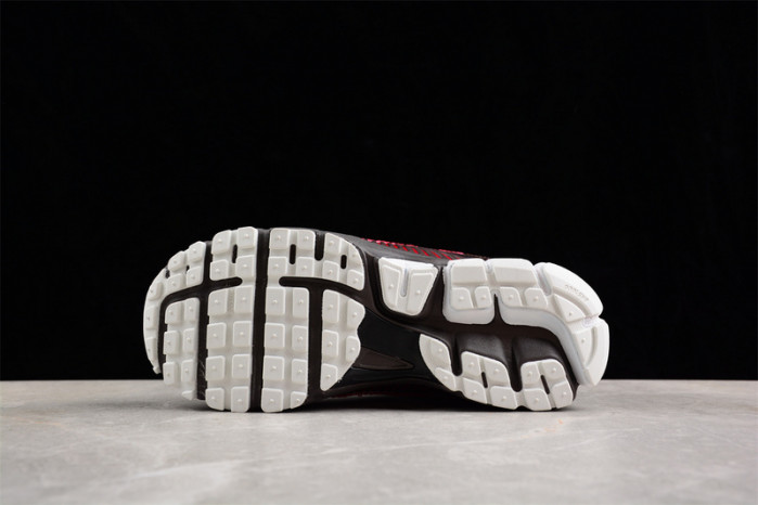 nike zoom    fn3420-200