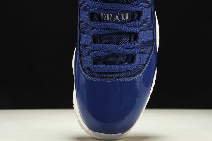 air jordan 11  high retro  at7802-115