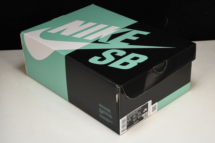 nike sb dunk low orange lobster   fd8776-800