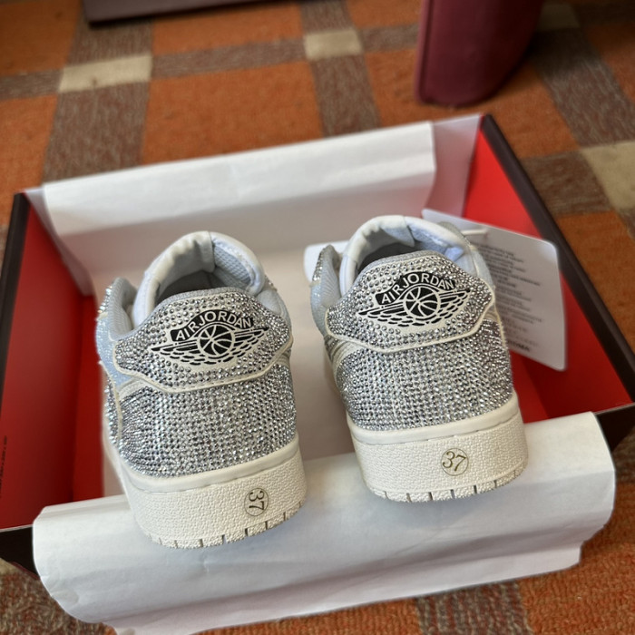 AIR JORDAN DRILL SNEAKERS AJDS-035