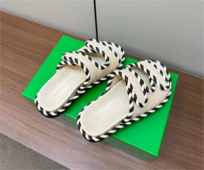 B*OTEGA V*ENETA SLIDE BVSE-007