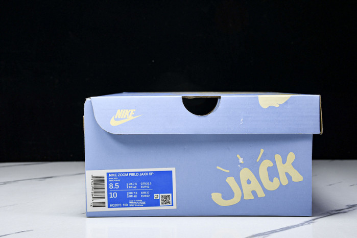 Travis Scott x Nike Zoom HQ3073-100