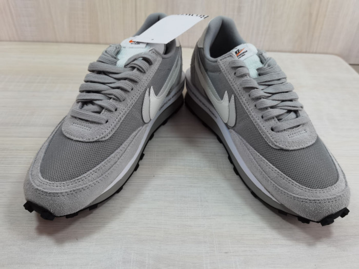 Sacai X VaporWaffle DH2584-001