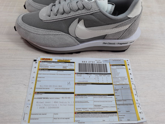 Sacai X VaporWaffle DH2584-001