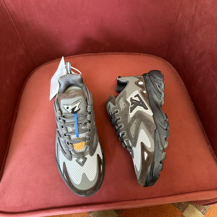 lou vuit sci-fi sneakers  lvss-0244