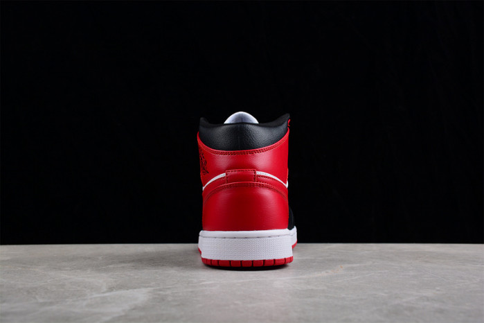 air jordan 1 mid bq6472-079