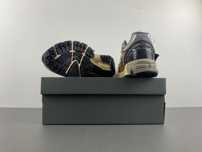 A.*SIC*S G*EL U1906AA