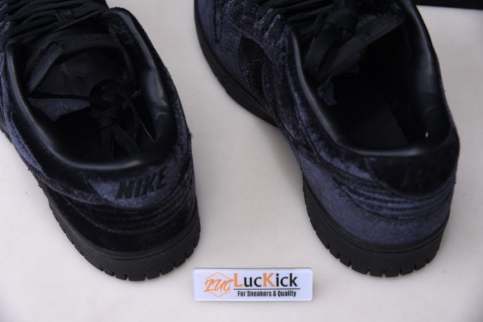 dover street market x nike sb dunk low  black dh2686-002