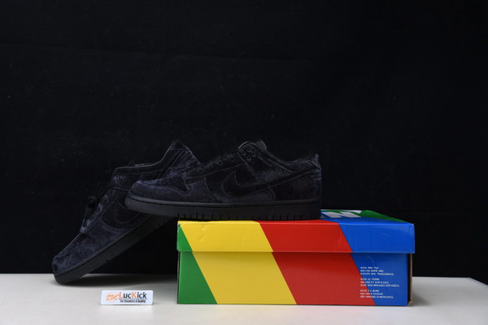 dover street market x nike sb dunk low  black dh2686-002