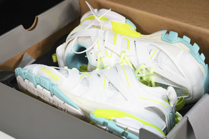 Ba*len*cia*ga track trainer  btt-068