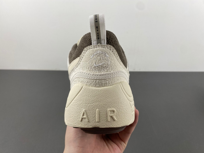 TRAVIS SCOTT X AIR JORDAN 1 LOW HQ3061-102