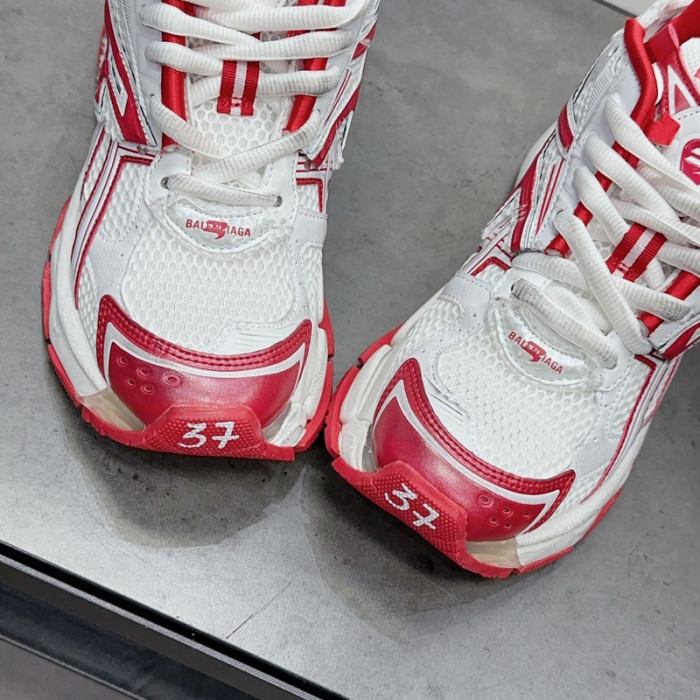 Ba*len*cia*ga track runner  btt-195